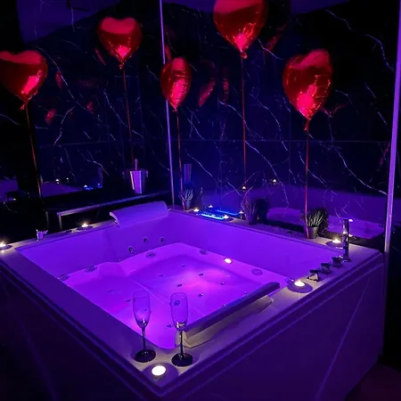 Z Jacuzzi Na Wylacznosc Dolina Baryczy *