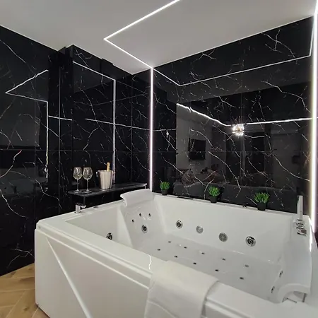 Z Jacuzzi Na Wylacznosc Dolina Baryczy * Zmigrod