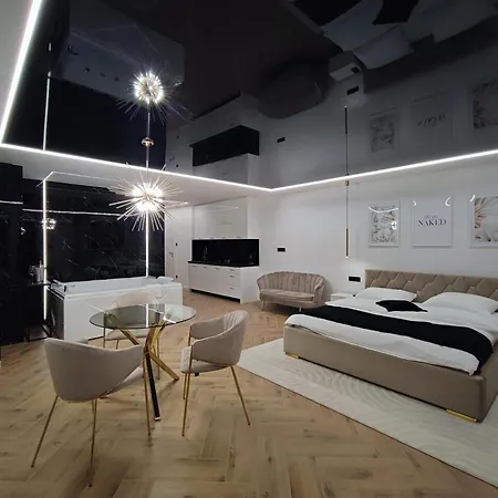 Z Jacuzzi Na Wylacznosc Dolina Baryczy Апартаменты Zmigrod