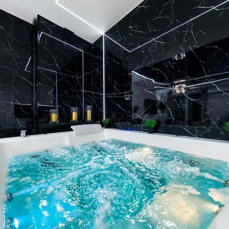 Z Jacuzzi Na Wylacznosc Dolina Baryczy Апартаменты Zmigrod